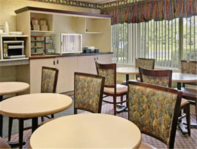 Travelodge - Cincinnati Sharonville Ristorante foto