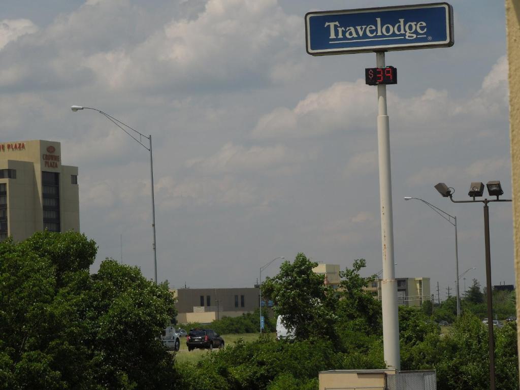 Travelodge - Cincinnati Sharonville Esterno foto