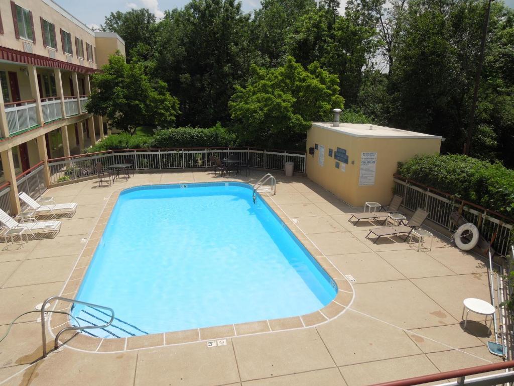 Travelodge - Cincinnati Sharonville Esterno foto